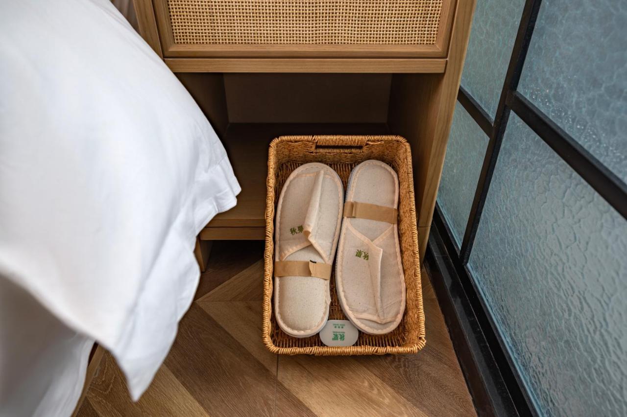 Qiuguo Hutong Courtyard Hotel Beijing Exterior photo