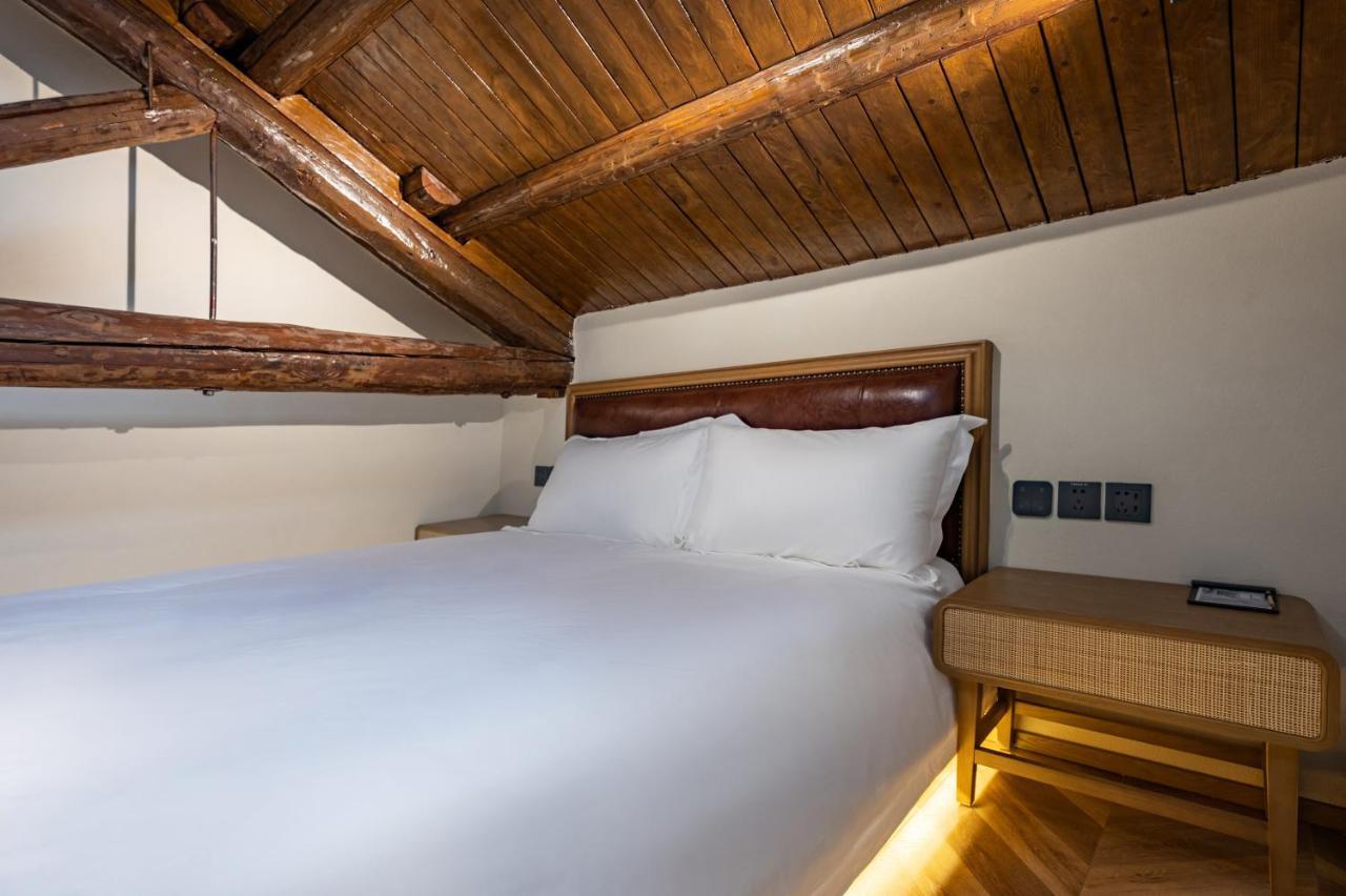 Qiuguo Hutong Courtyard Hotel Beijing Exterior photo